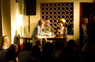 Moderator Harald Kühl (v.l.) mit Dani Eblen und Elke Großkreutz