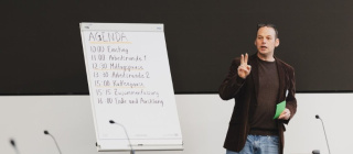 Workshop-Moderation im Literatursaal in St. Gallen Moderator bei der Ergebnispräsentation